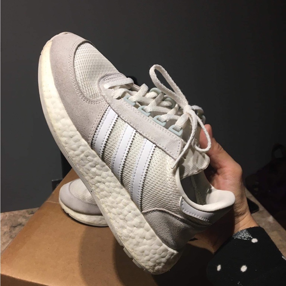 Adidas - Picture 3 of 8